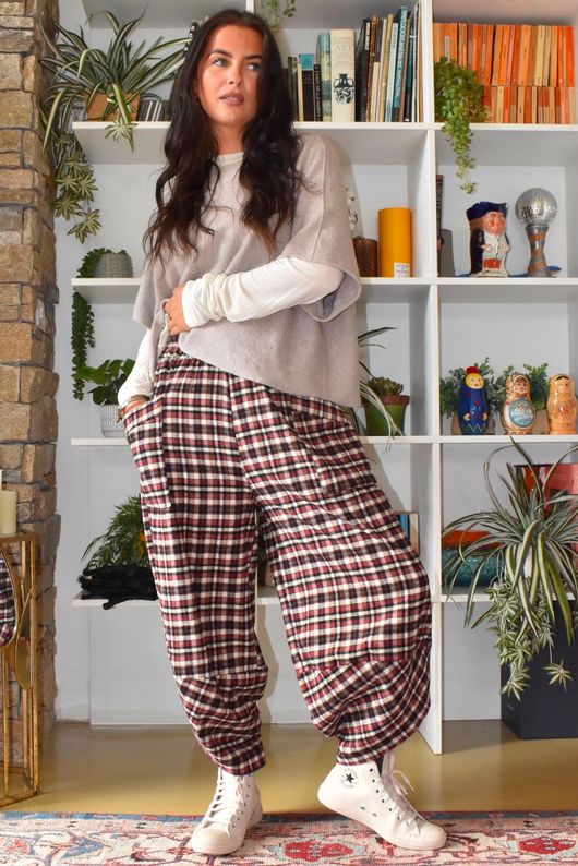 Jasper Plaid Brushed Cotton Shelby Barrel Pant Burgundy